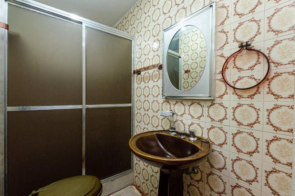 Apartamento Copacabana, Vista Mar 100 M Da *